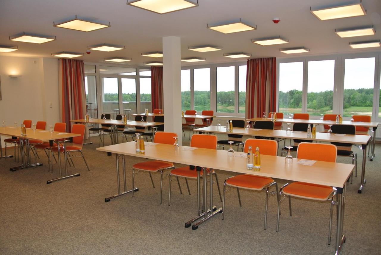 Bernsteinsee Hotel Sassenburg エクステリア 写真